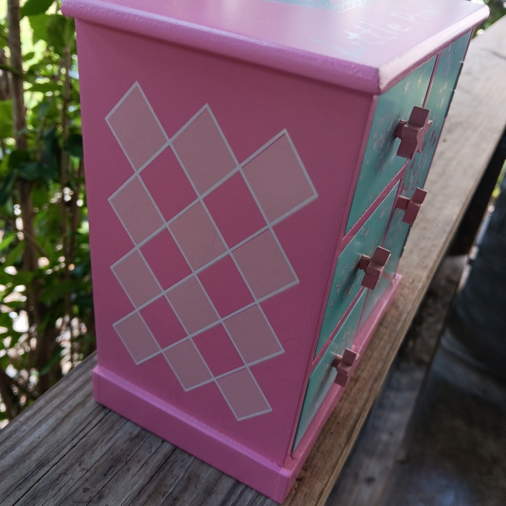 Little Princess Jewelry Box - Picture 7 of 11